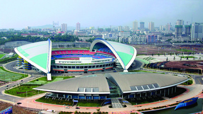 江西奧林匹克體育館采購(gòu)榮事達(dá)洗地機(jī)